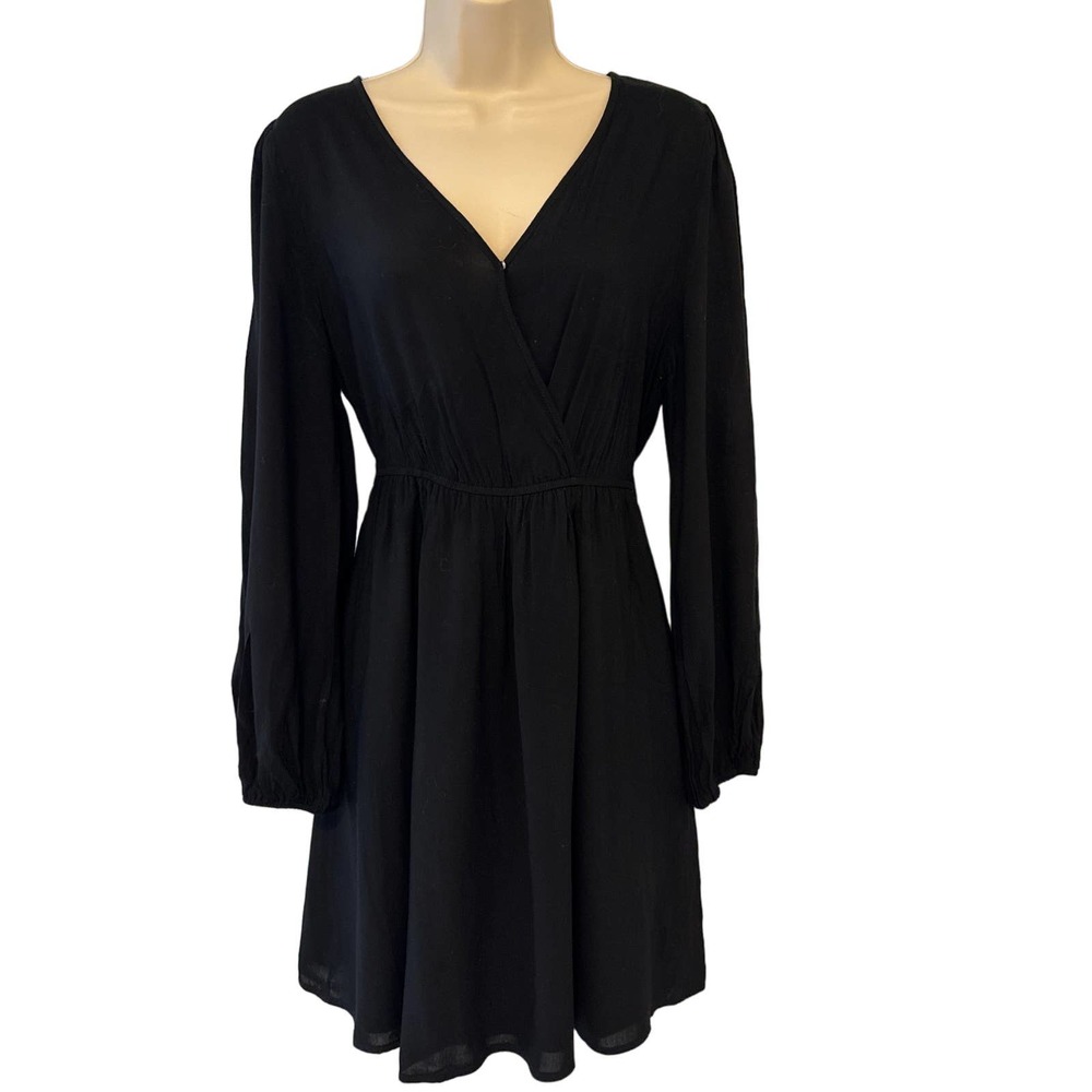 Ya Los Angeles Black Long Sleeve V Neck Dress Size Large Pre-owned